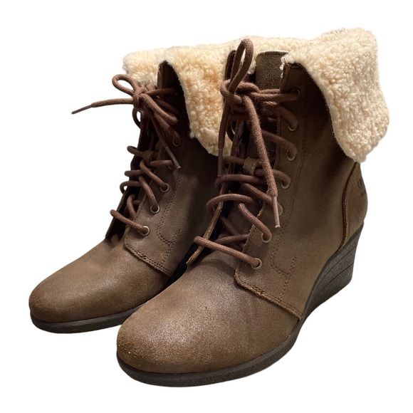UGG Zea Brown Leather Wedge Boots Women's 9 - Picture 2 of 15